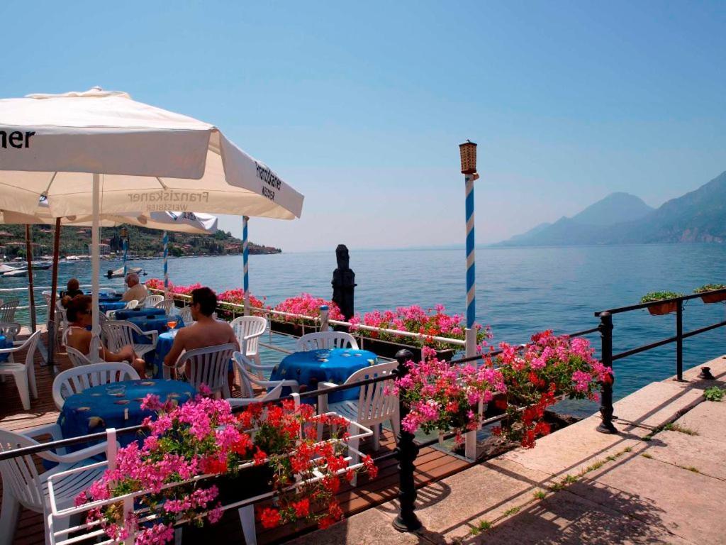Hotel Eden Brenzone sul Garda Exterior foto