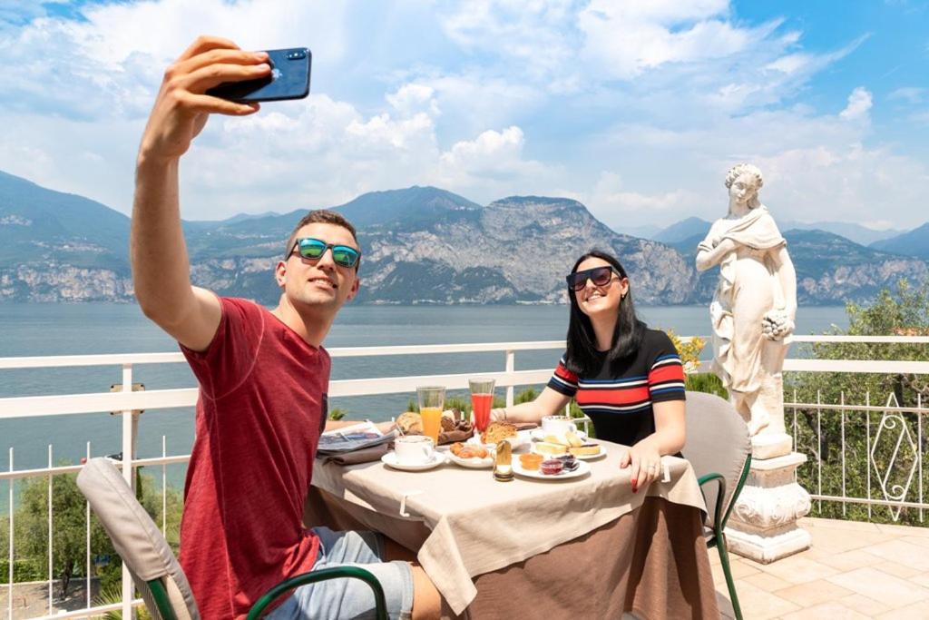 Hotel Eden Brenzone sul Garda Exterior foto