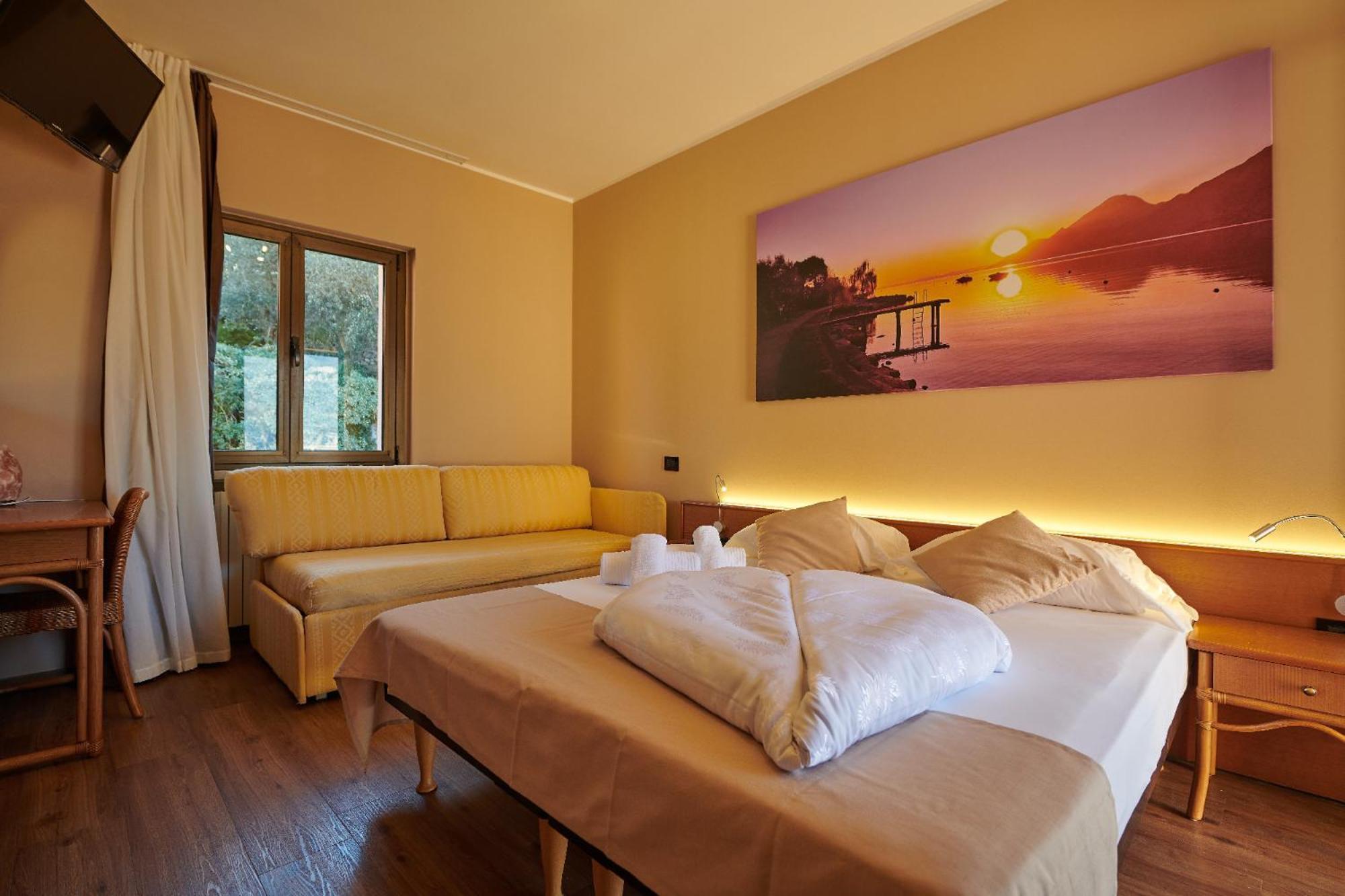 Hotel Eden Brenzone sul Garda Quarto foto