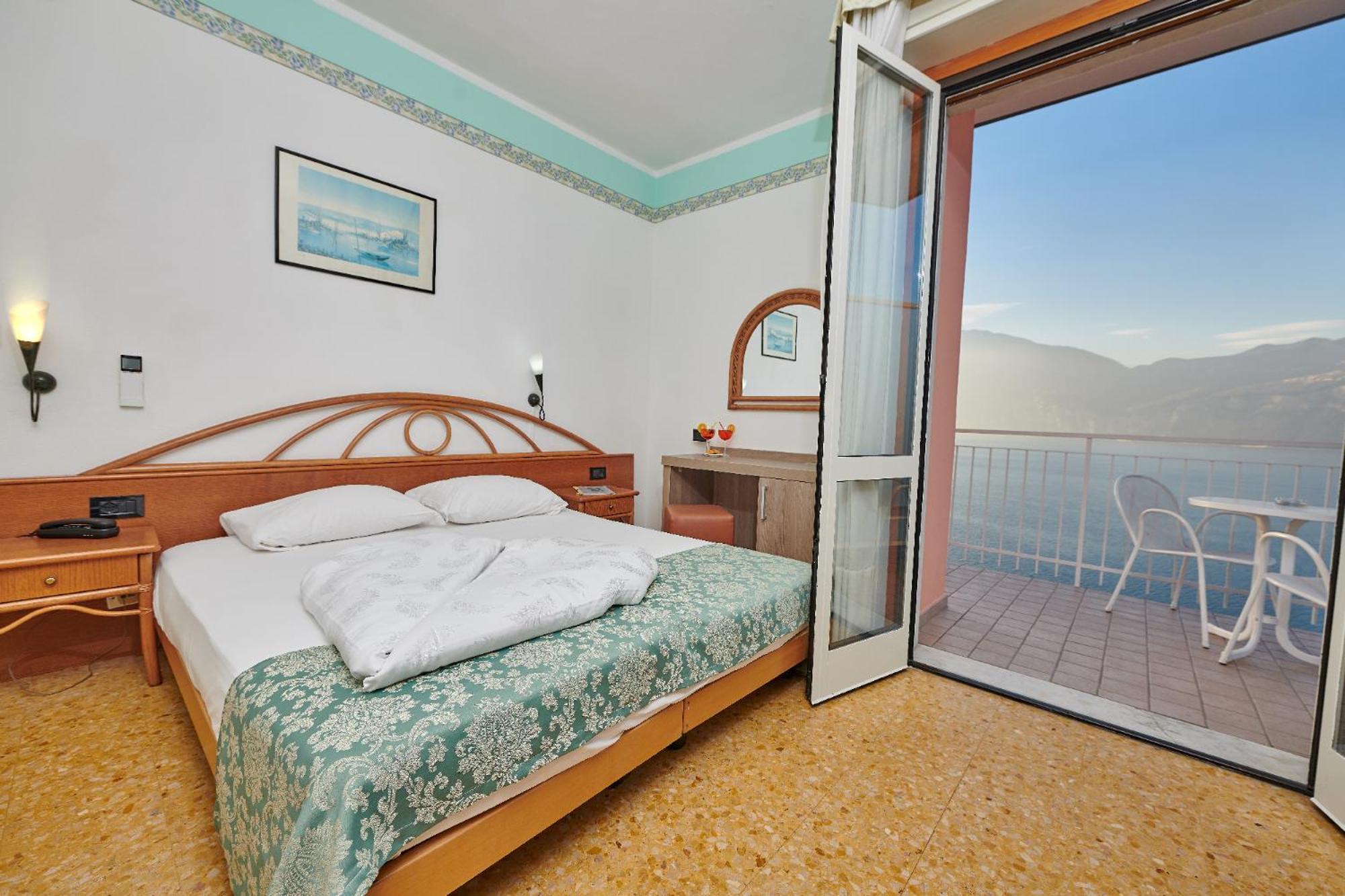 Hotel Eden Brenzone sul Garda Quarto foto