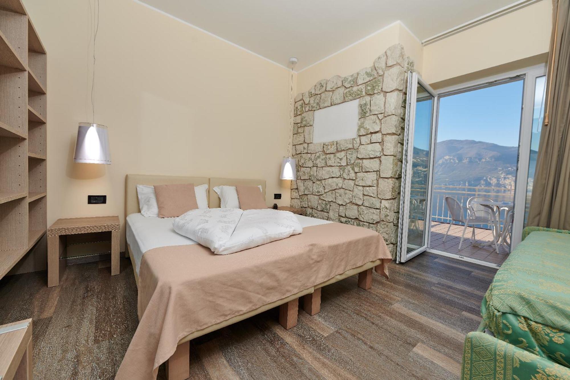 Hotel Eden Brenzone sul Garda Quarto foto